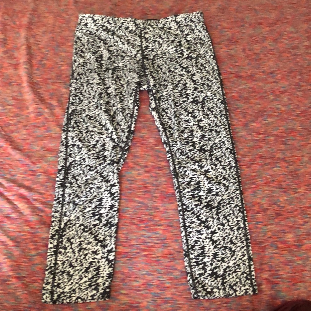 Nike mid length tights